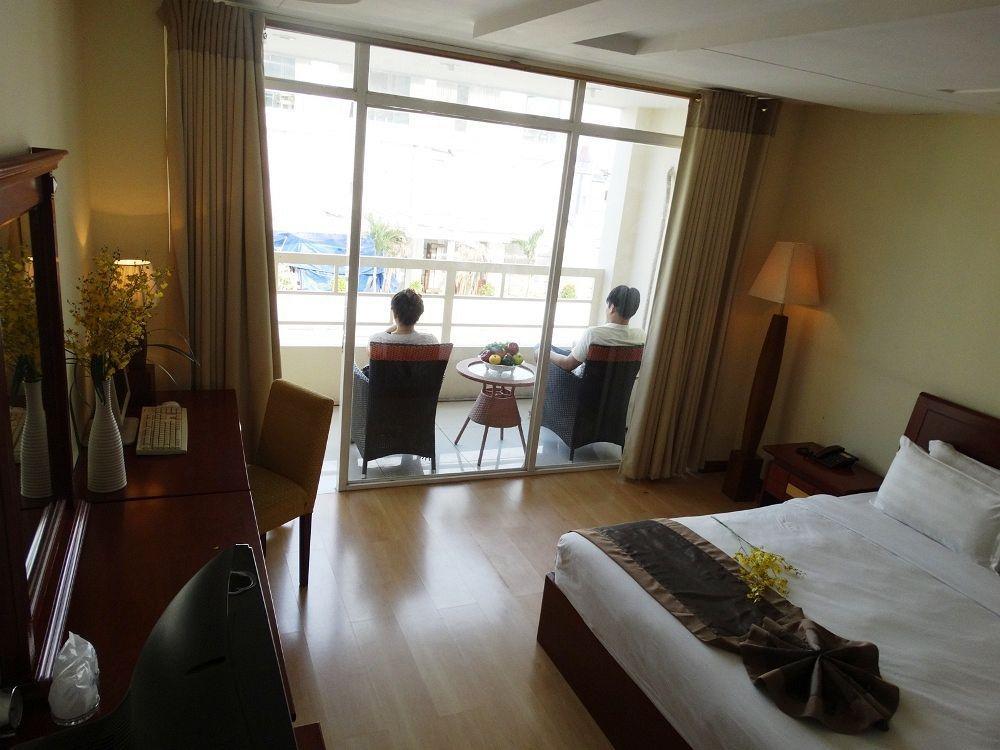 Lien Thanh Hotel Ho Chi Minh City Exterior photo